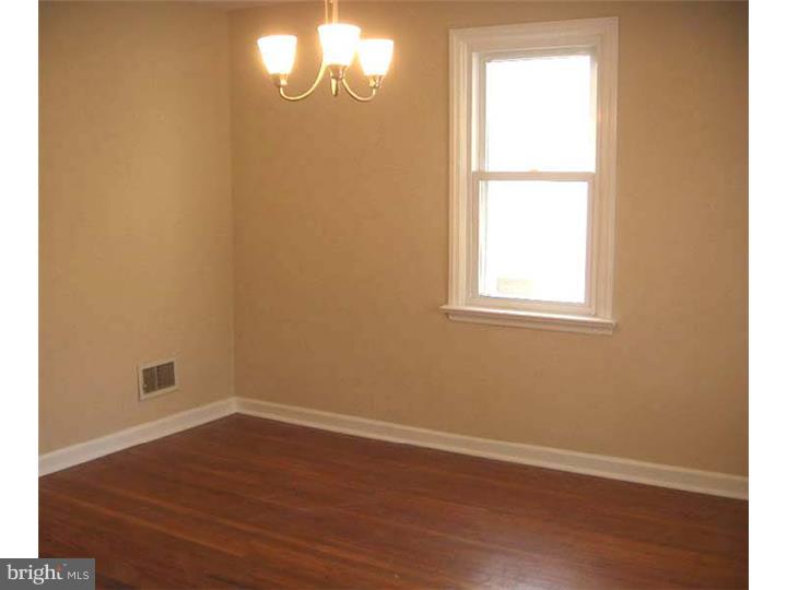 124 Greenhill Road Springfield, PA 19064 - Photo 8 of 25 Dining Room