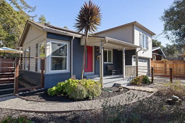 $780,000 | 9600 Golf Links Road, Oakland, CA 94605