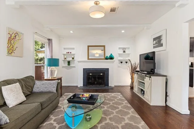 $780,000 | 9600 Golf Links Road, Oakland, CA 94605