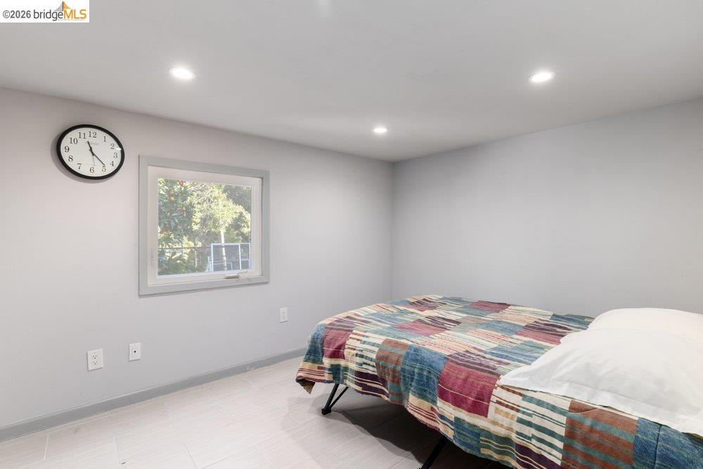 9600 Golf Links Road Oakland, CA 94605 - Photo 30 of 47