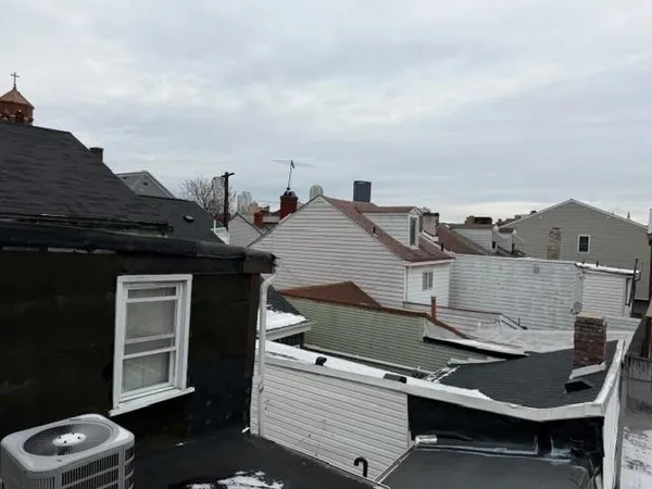 $1,800 | 180 South 17th Street, Unit 2, Pittsburgh, PA 15203