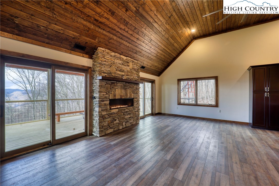 975 Harley Perry Road Zionville, NC 28698 - Photo 11 of 48 Gallery Image 11