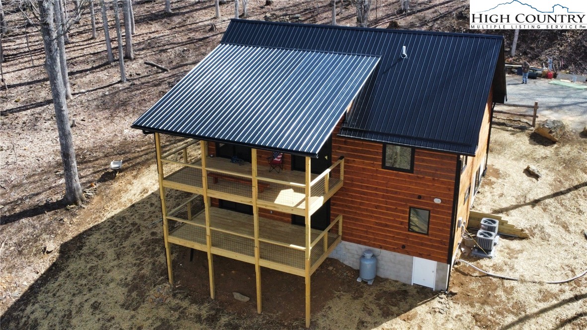 975 Harley Perry Road Zionville, NC 28698 - Photo 45 of 48 Gallery Image 45