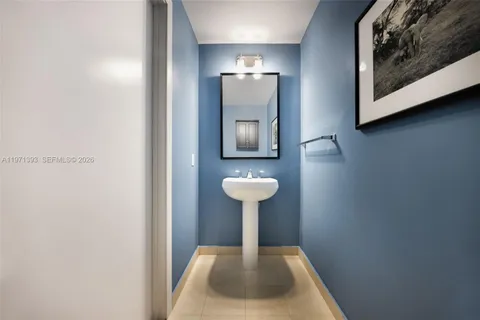 $475,000 | 1060 Brickell Avenue, Unit 3505, Miami, FL 33131