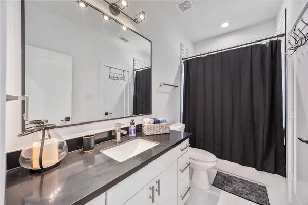 $13,000 | 2310 Althea Drive, Houston, TX 77018