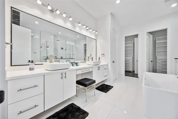 $13,000 | 2310 Althea Drive, Houston, TX 77018