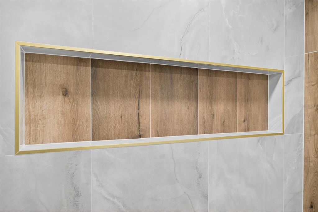 928 Valmar Street Brandon, FL 33511 - Photo 15 of 35 a view of an empty room