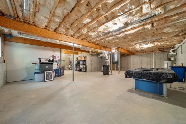 a view of a storage & utility room