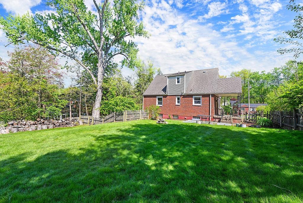 3237 Apache Road Pittsburgh, PA 15241 - Photo 32 of 33 Gallery Image 32