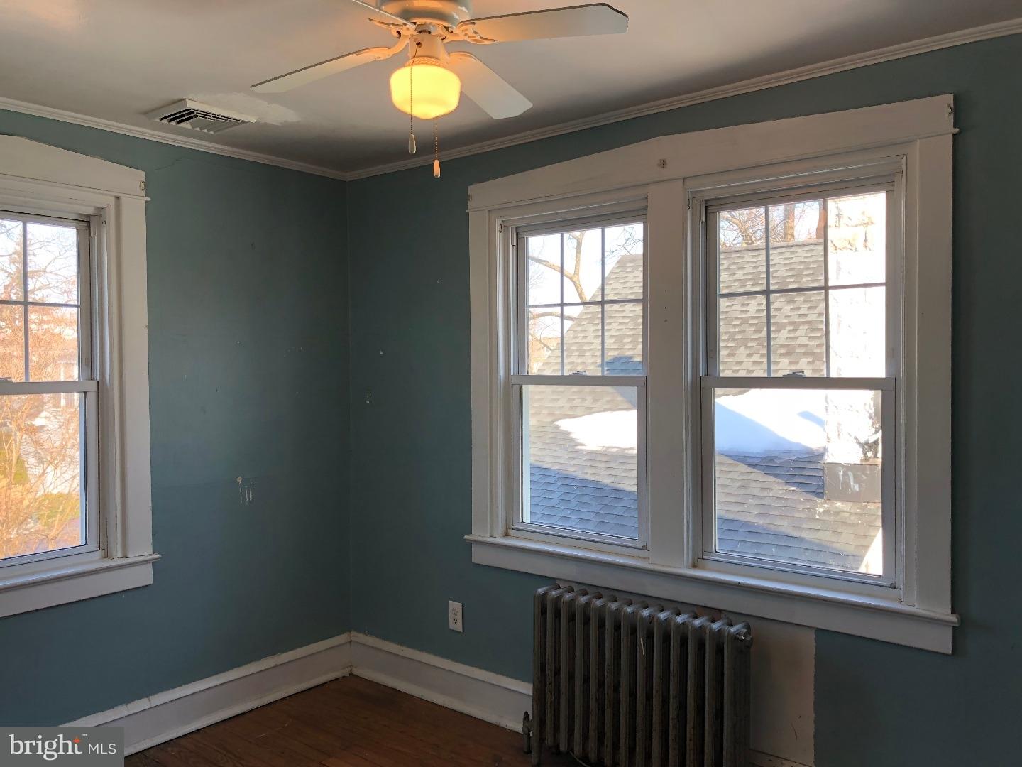 7 West Spring Garden Street Palmyra, NJ 08065 - Photo 12 of 15
