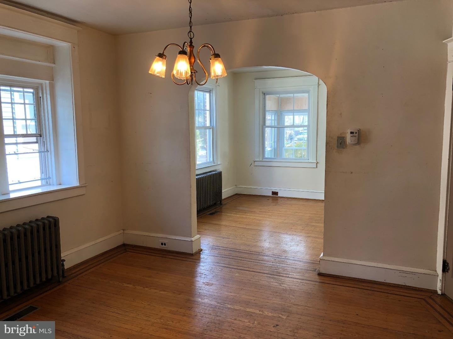 7 West Spring Garden Street Palmyra, NJ 08065 - Photo 5 of 15