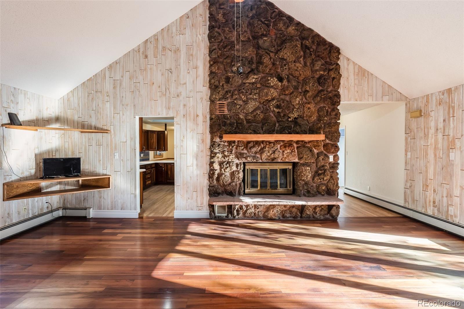 7572 Surrey Drive Morrison, CO 80465 - Photo 12 of 38