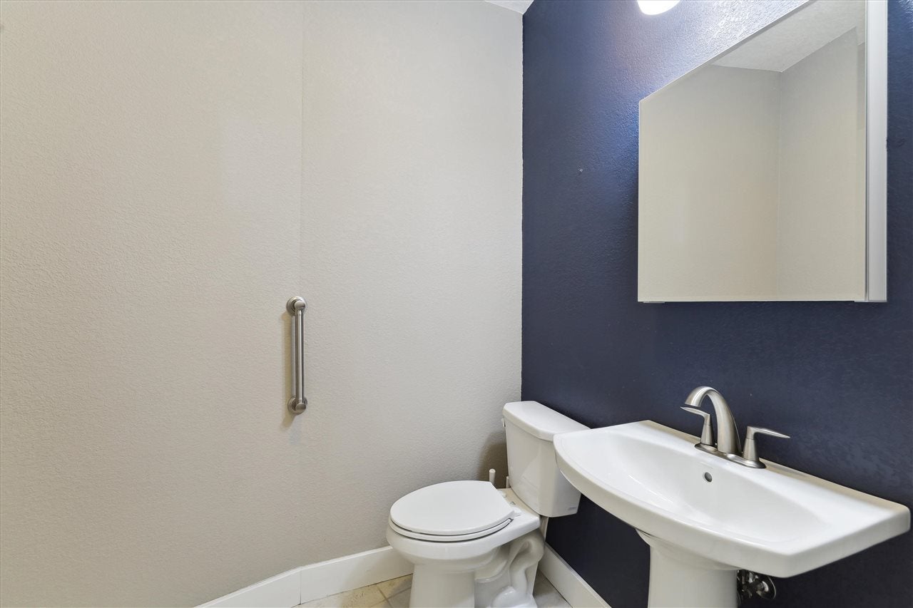 3093 Vine Valley Drive Riverside, IA 52327 - Photo 32 of 43 Gallery Image 32