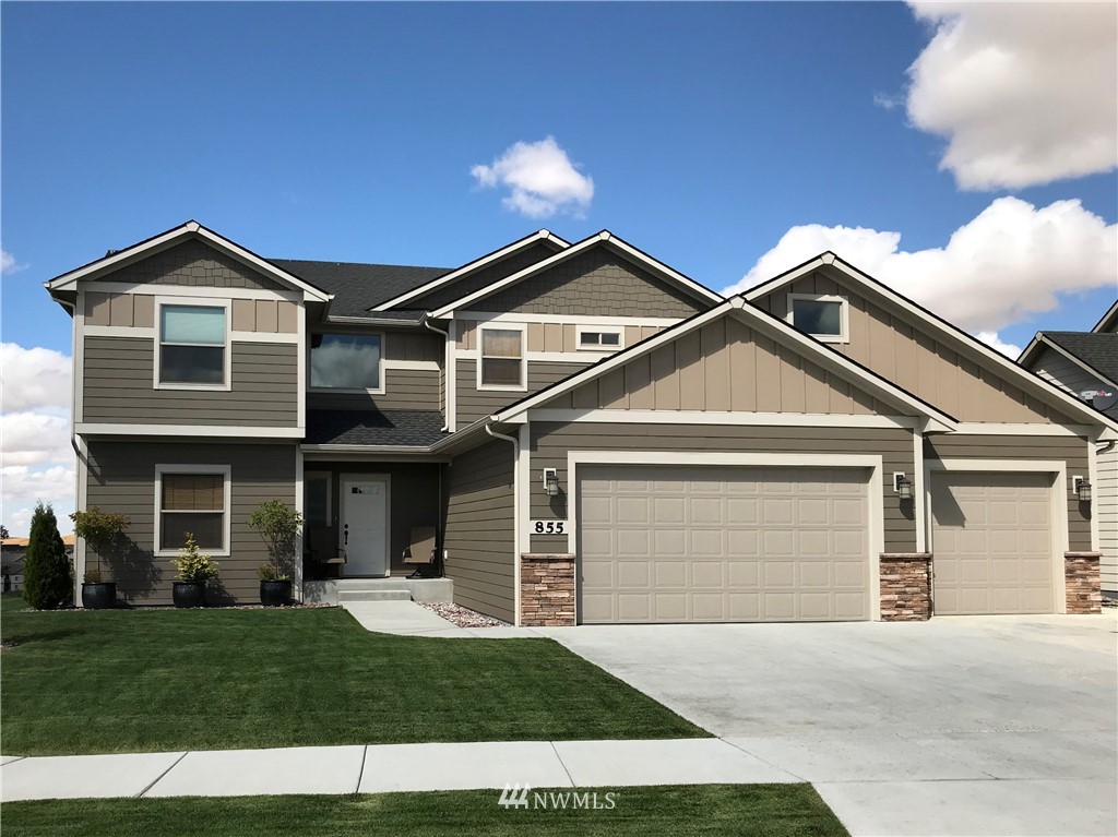 855 Southwest Windy Point Court Pullman, WA 99163 - Photo 2 of 23 Gallery Image 2