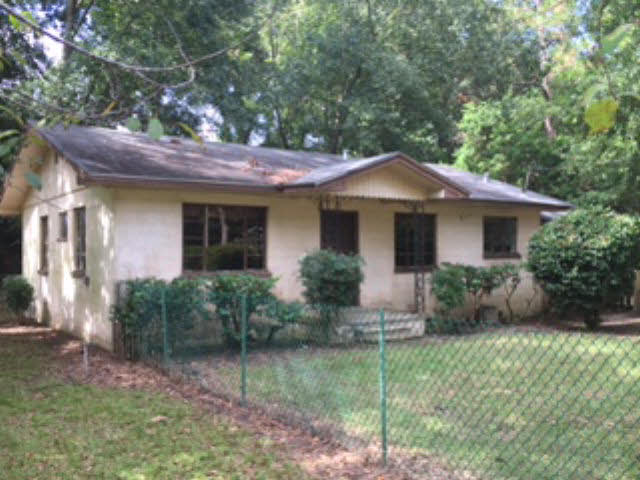 207 West Spruce Avenue Foley, AL 36535 - Photo 1 of 1
