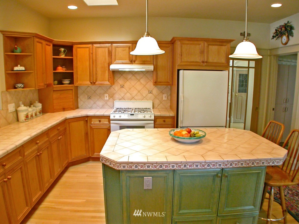 15676 Snee Oosh Road La Conner, WA 98257 - Photo 6 of 25 Gallery Image 6