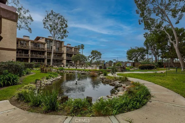 an aerial view of residential building and lake view