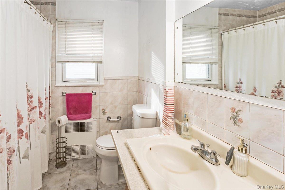 24 Harrison Avenue Hempstead, NY 11550 - Photo 15 of 21