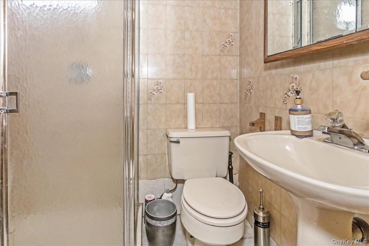 24 Harrison Avenue Hempstead, NY 11550 - Photo 18 of 21