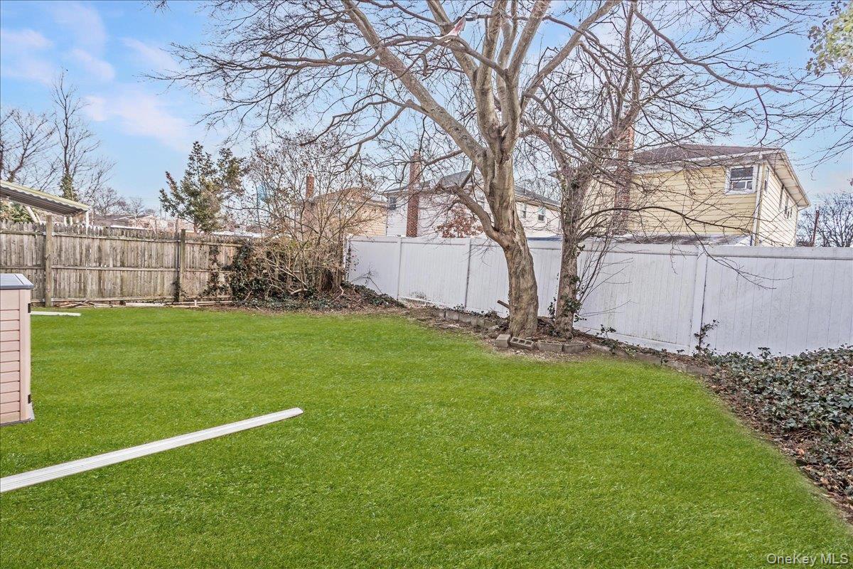 24 Harrison Avenue Hempstead, NY 11550 - Photo 19 of 21