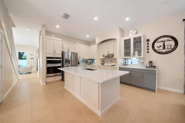 $4,995 | 6874 Houlton Circle, Lake Worth, FL 33467