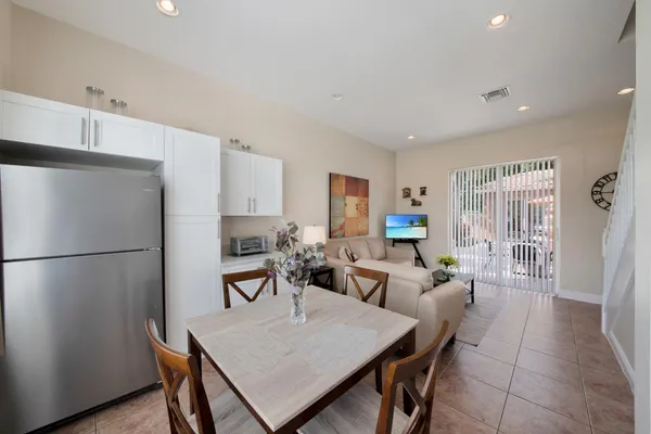 $4,995 | 6874 Houlton Circle, Lake Worth, FL 33467