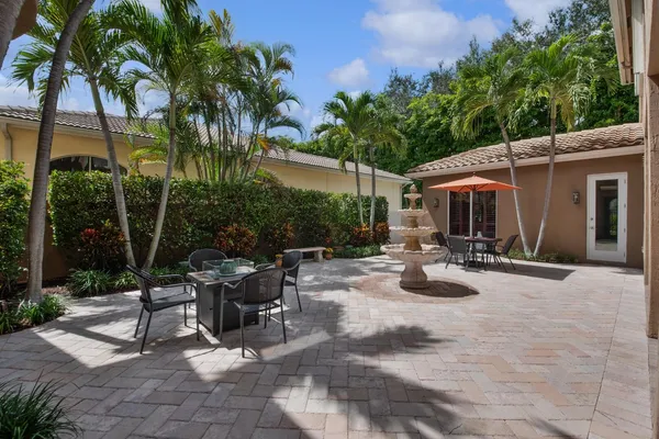 $4,995 | 6874 Houlton Circle, Lake Worth, FL 33467