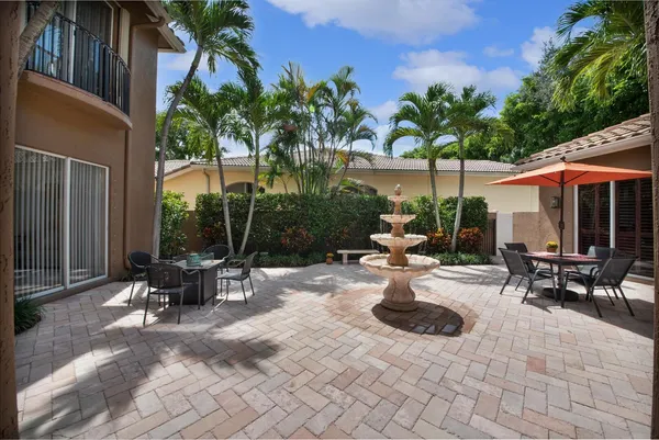 $4,995 | 6874 Houlton Circle, Lake Worth, FL 33467