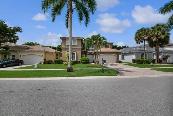$4,995 | 6874 Houlton Circle, Lake Worth, FL 33467