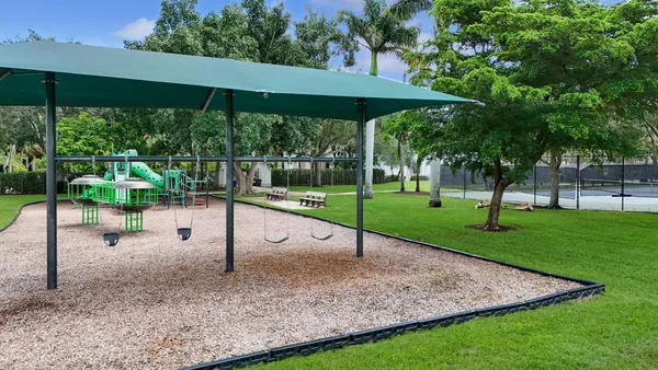 $4,995 | 6874 Houlton Circle, Lake Worth, FL 33467