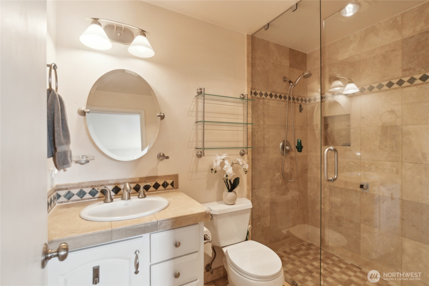 4222 Beach Drive Southwest, Unit 202 Seattle, WA 98116 - Photo 14 of 31