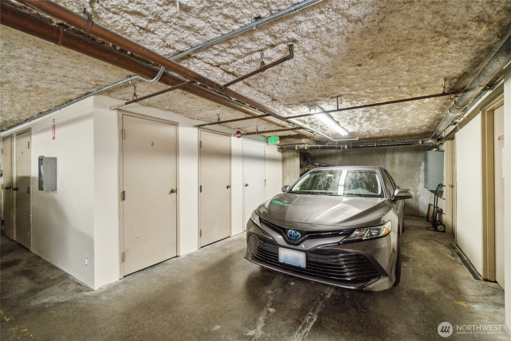 4222 Beach Drive Southwest, Unit 202 Seattle, WA 98116 - Photo 27 of 31