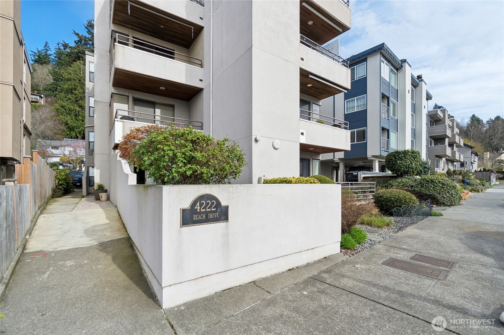 4222 Beach Drive Southwest, Unit 202 Seattle, WA 98116 - Photo 31 of 31