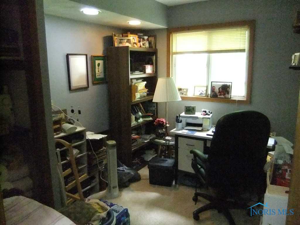 420 Independence Road Toledo, OH 43607 - Photo 12 of 15 Gallery Image 12