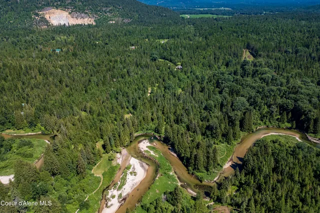 $2,800,000 | 778 B Street, Sandpoint, ID 83864