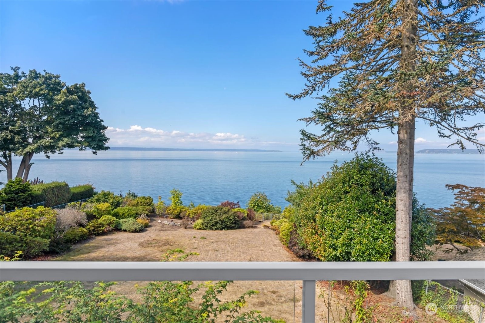 17702 Talbot Road Edmonds, WA 98026 - Photo 25 of 40 Gallery Image 25