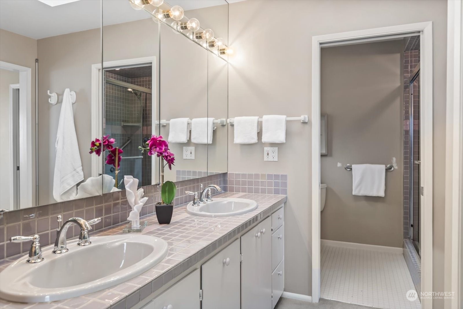 17702 Talbot Road Edmonds, WA 98026 - Photo 28 of 40 Gallery Image 28