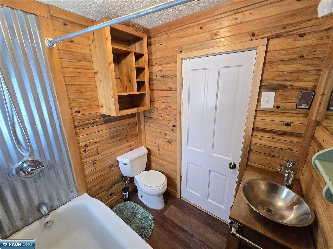 214 5th Street Northwest Chisholm, MN 55719 - Photo 20 of 29