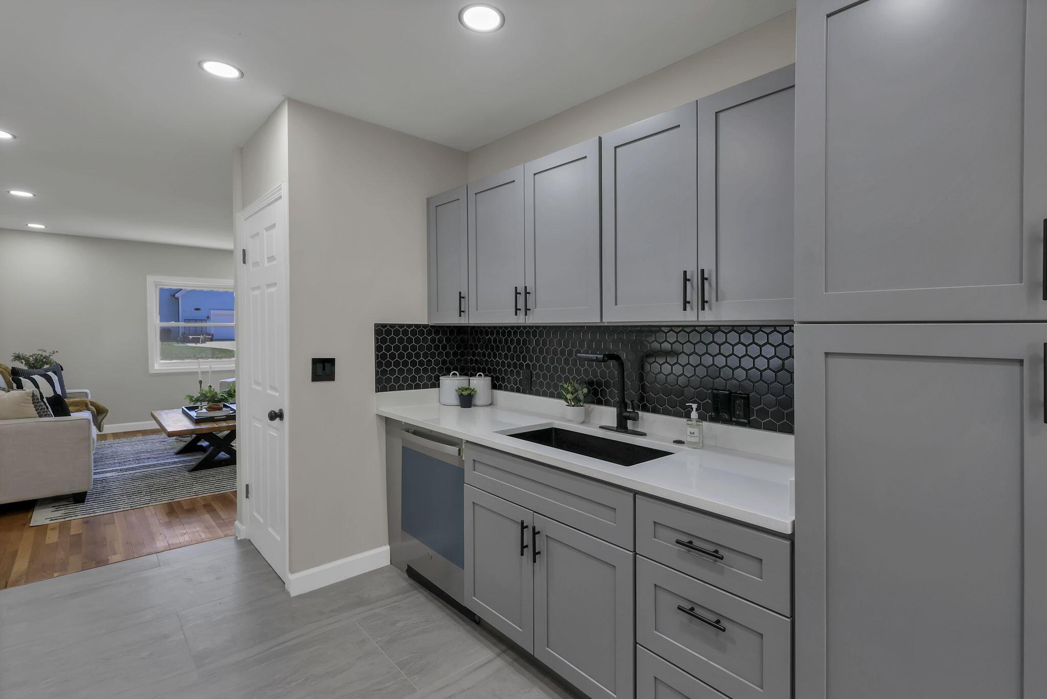 2227 Zollinger Road Columbus, OH 43221 - Photo 10 of 43 Kitchen