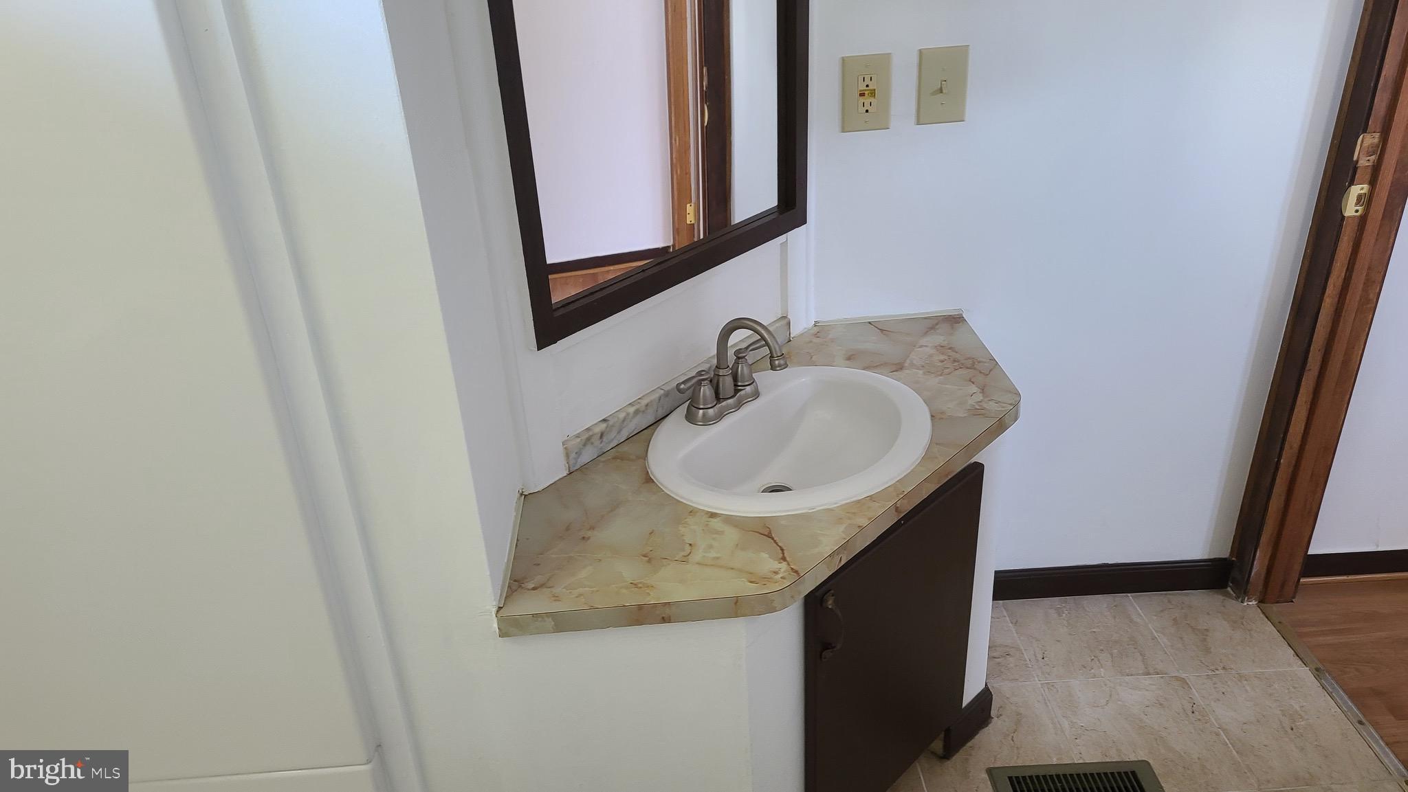 465 Priscilla Lane Buena, NJ 08310 - Photo 9 of 22