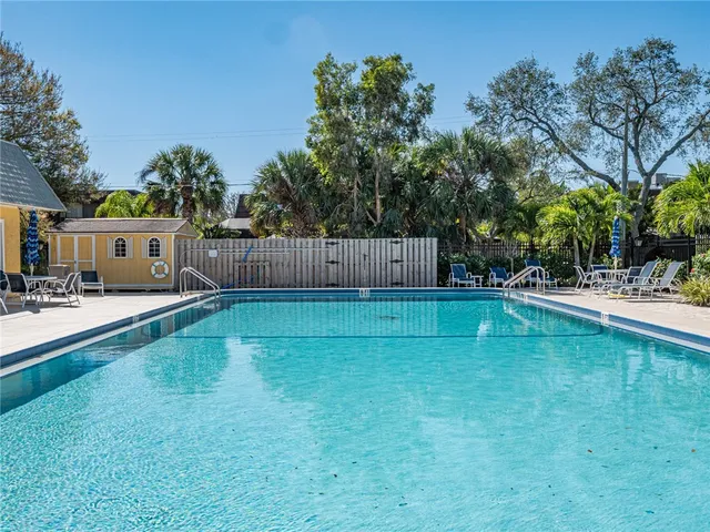 $189,000 | 1170 6th Avenue, Unit 32D, Vero Beach, FL 32960