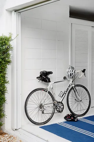 $1,760,000 | 2760 South Ocean Boulevard, Unit 116, Palm Beach, FL 33480