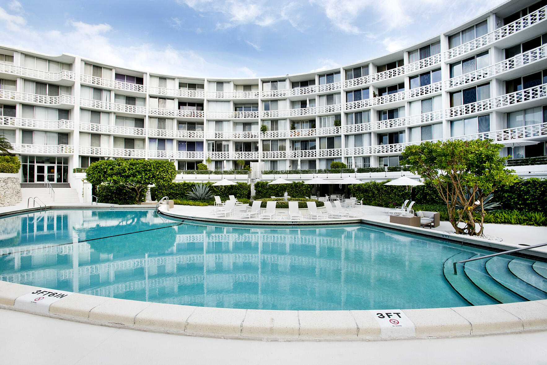 2760 South Ocean Boulevard, Unit 116 Palm Beach, FL 33480 - Photo 44 of 61 Pool