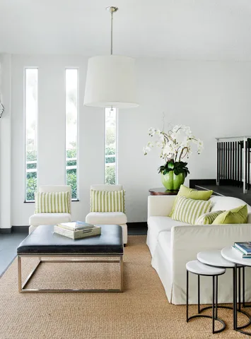 $1,760,000 | 2760 South Ocean Boulevard, Unit 116, Palm Beach, FL 33480