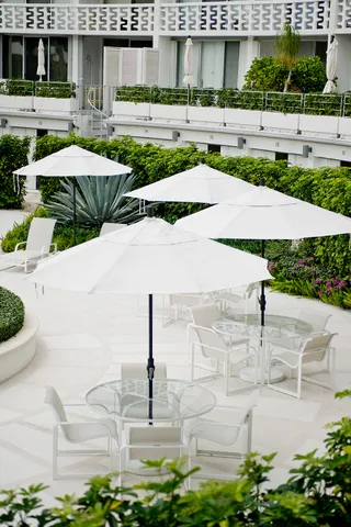 $1,760,000 | 2760 South Ocean Boulevard, Unit 116, Palm Beach, FL 33480