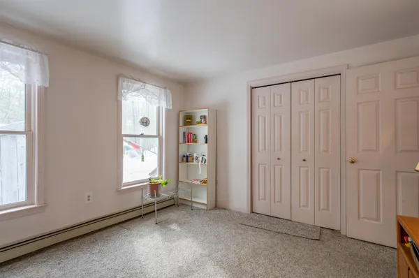 $425,000 | 248 Cooper Hill Road, Nottingham, NH 03290