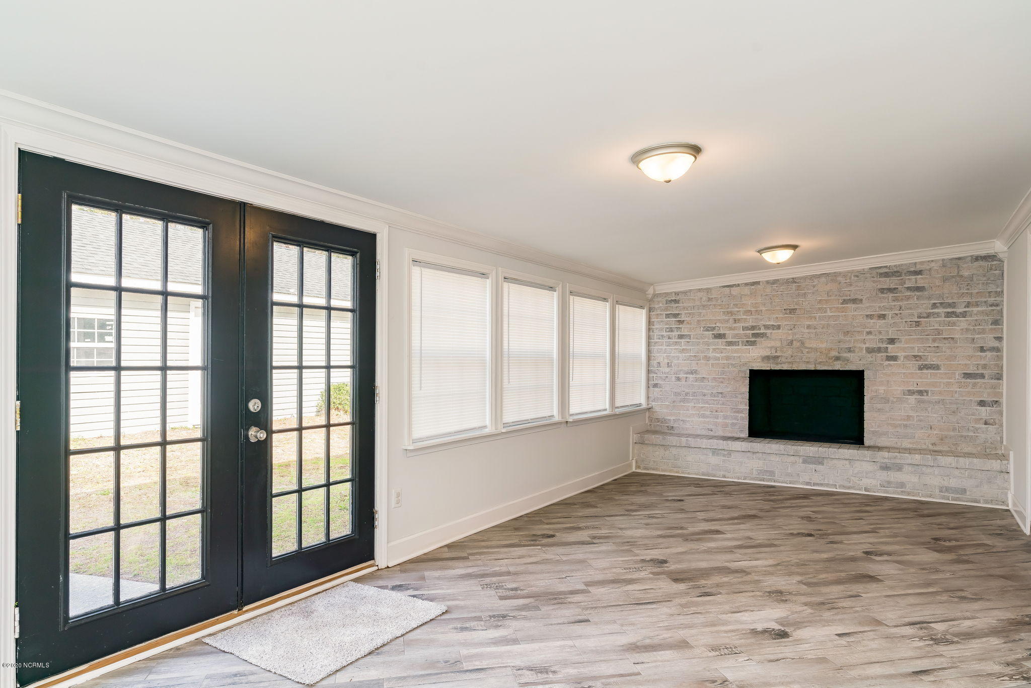 715 East Boiling Spring Road Southport, NC 28461 - Photo 17 of 35 715+e.+Boiling+spring+rd+Southport-21-we