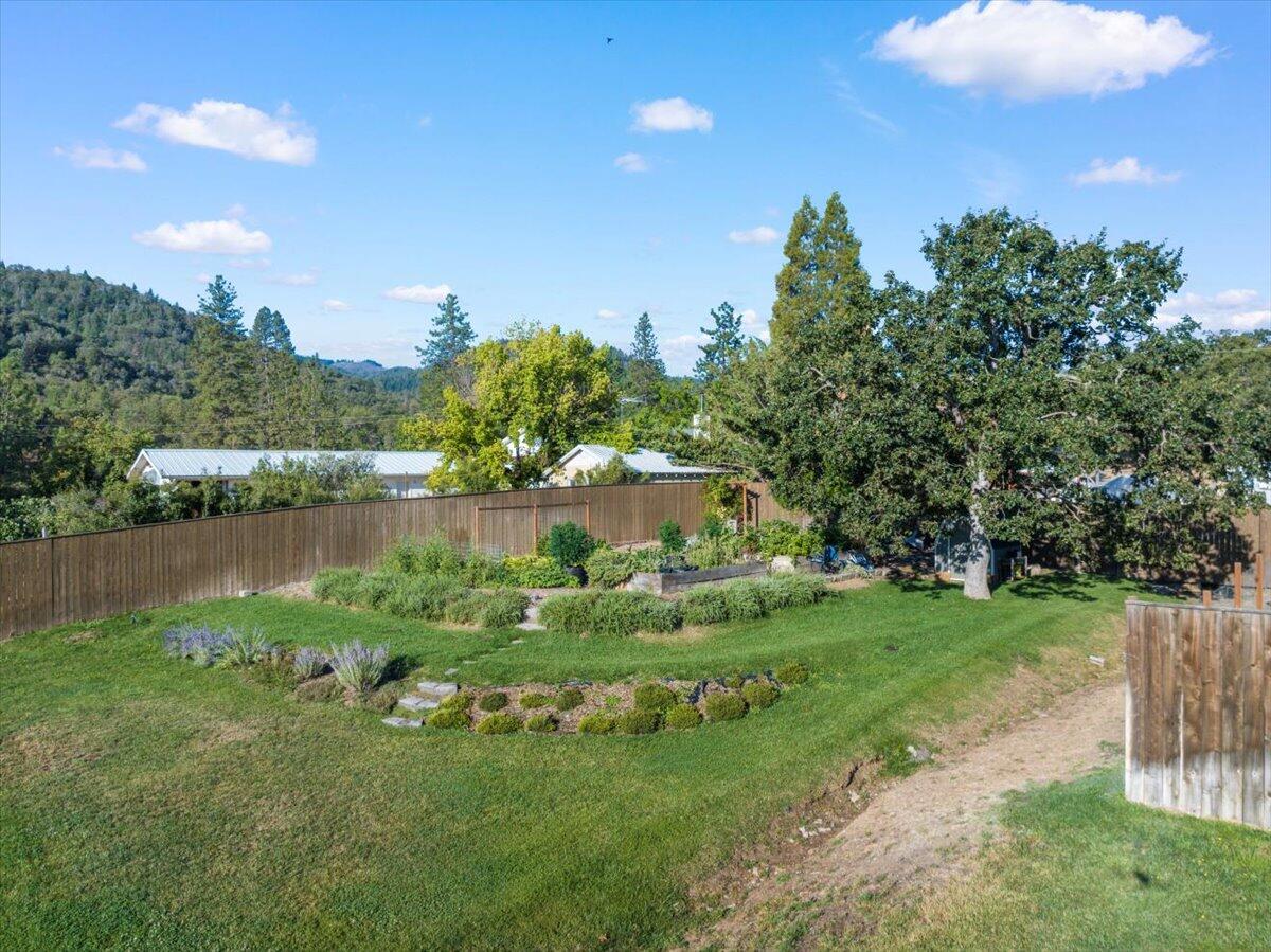5153 Old Stage Road Central Point, OR 97502 - Photo 54 of 61 66
