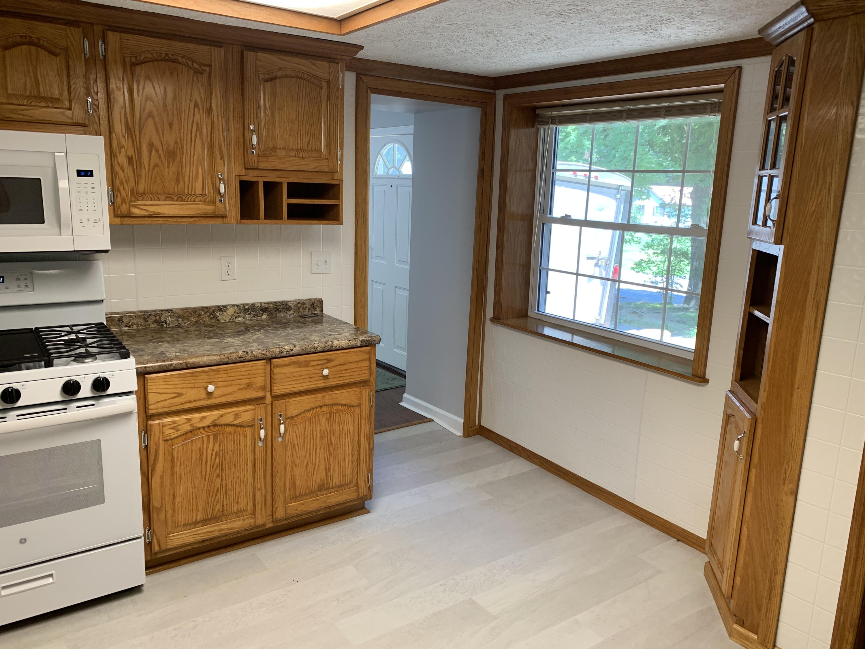 1107 Foust Carney Road Powell, TN 37849 - Photo 8 of 30 92217006-17BB-4716-9EAA-D8696667EDED