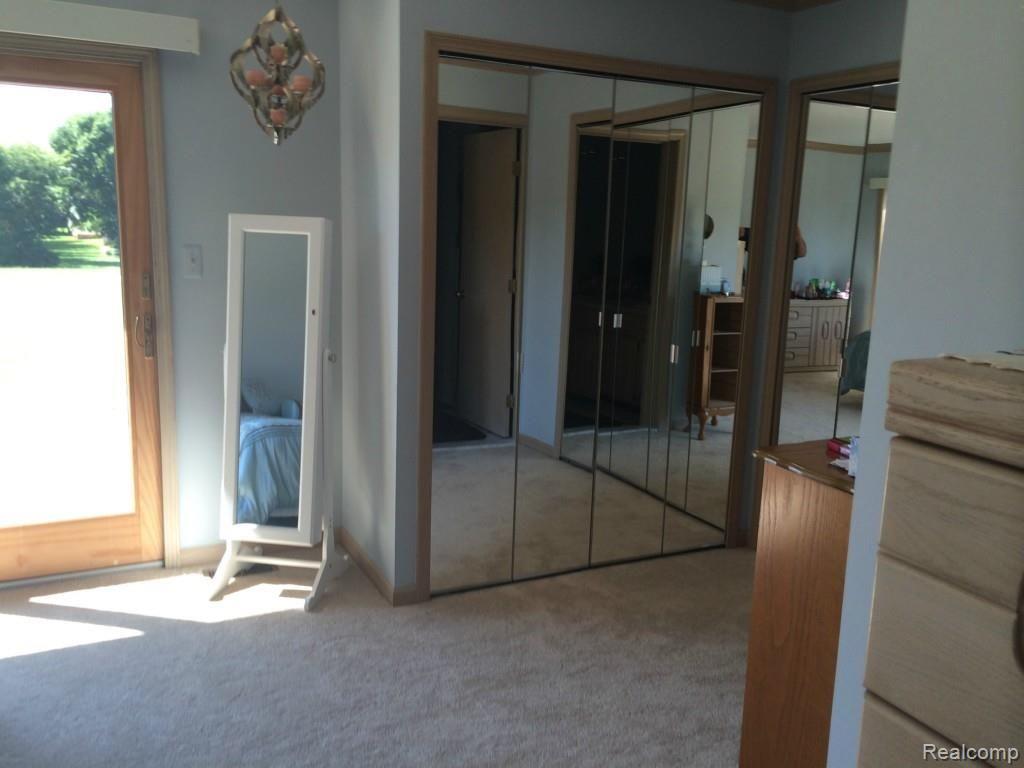 6361 Woodcrest Ridge Clarkston, MI 48346 - Photo 24 of 40 048 (2).jpg